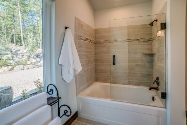 Cost of Tub Conversion Service in Hixson